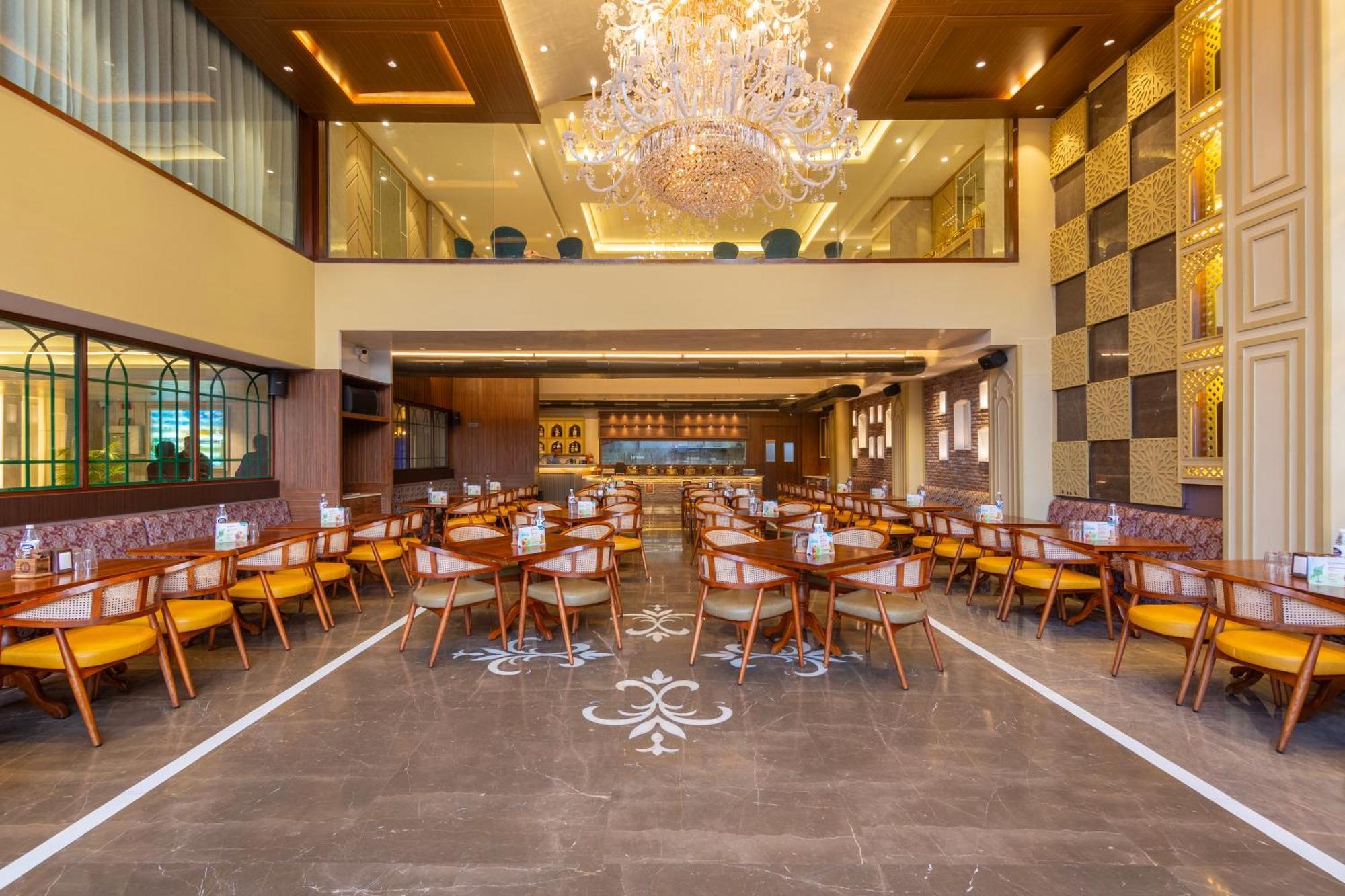 Sandoz Amritsar Near Golden Temple Exterior photo